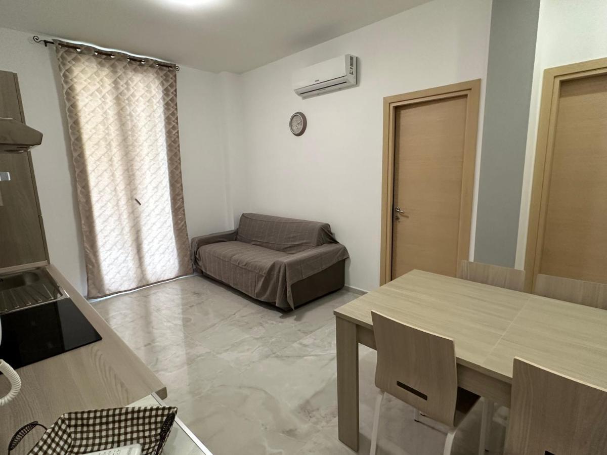 Апартаменты Casa Angela Vista Mare Вентимилья Экстерьер фото