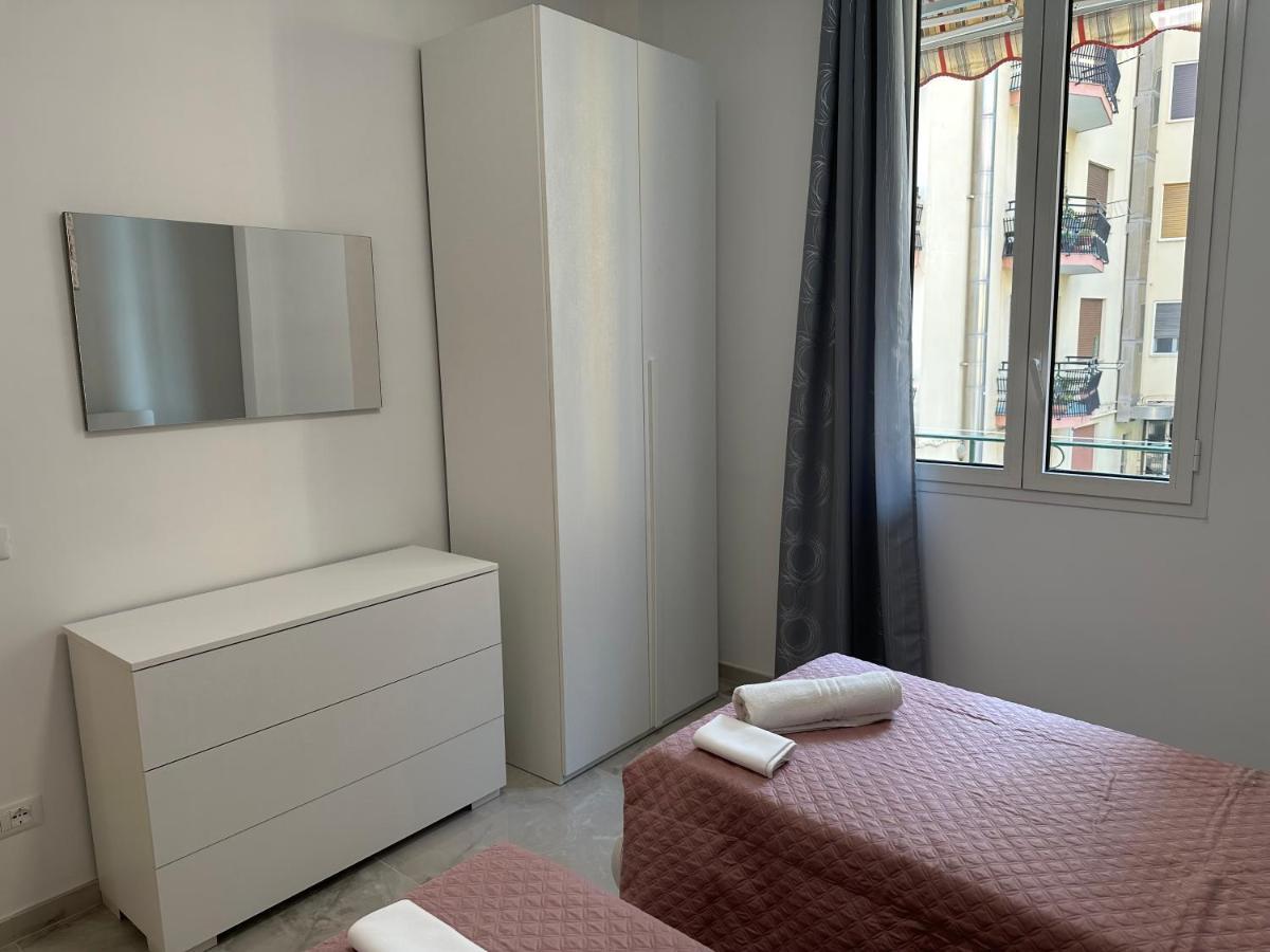 Апартаменты Casa Angela Vista Mare Вентимилья Экстерьер фото