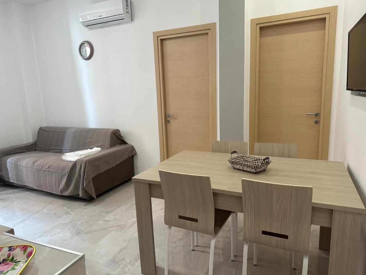 Апартаменты Casa Angela Vista Mare Вентимилья Экстерьер фото