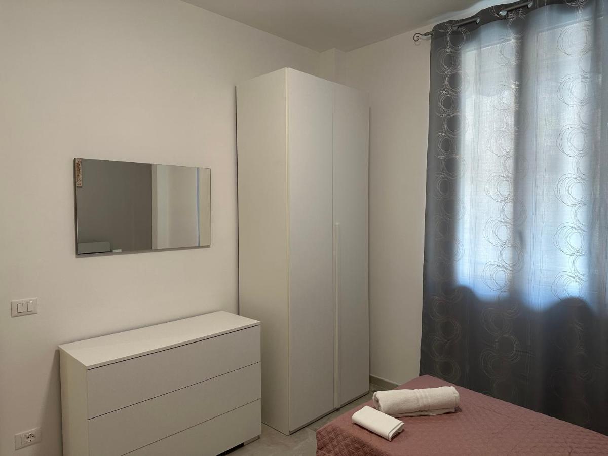 Апартаменты Casa Angela Vista Mare Вентимилья Экстерьер фото